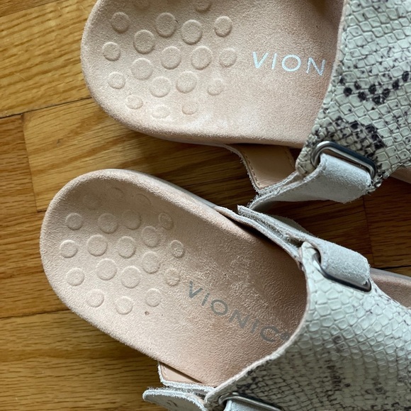 Vionic Wanda Bone Snake T-Strap Flip Flops Sandals Adjustable Shoes‎ Size… - Picture 3 of 6